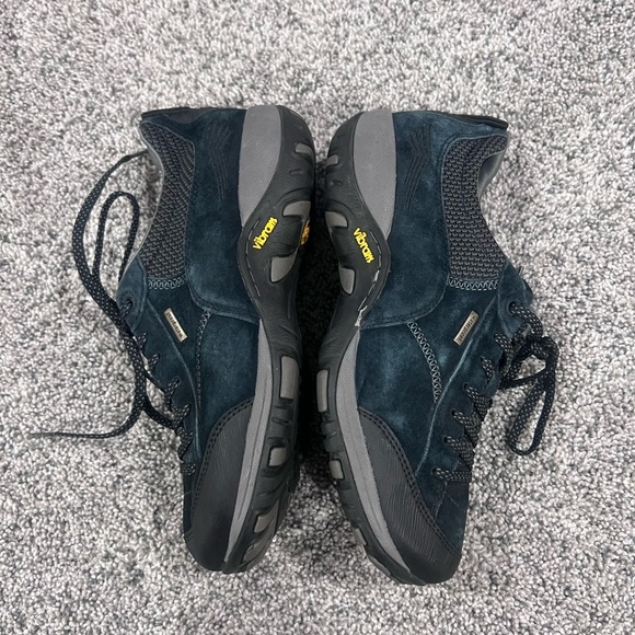 Dansko Paisley Women's Hiking Shoes Black/Black Suede Waterproof EU 36 US 5.5-6 - Picture 5 of 9